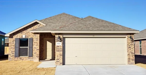 $1,650 | 6822 40th Street, Lubbock, TX 79407