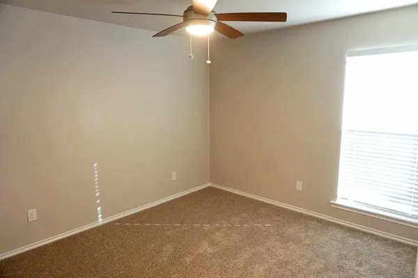 $1,650 | 6822 40th Street, Lubbock, TX 79407