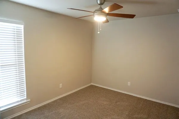 $1,650 | 6822 40th Street, Lubbock, TX 79407