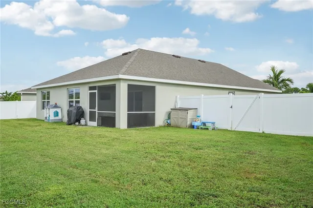 $2,450 | 2726 Foralesca Court, Cape Coral, FL 33909