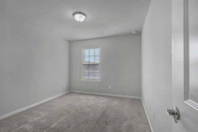 $3,250 | 2019 Tawakoni Drive, Irving, TX 75062