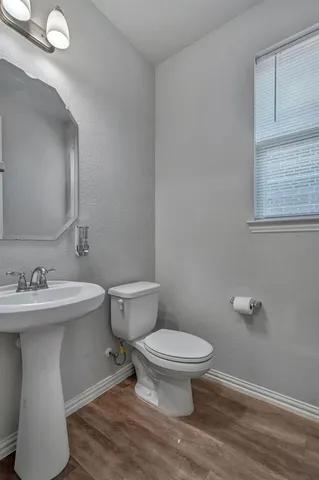 $3,250 | 2019 Tawakoni Drive, Irving, TX 75062