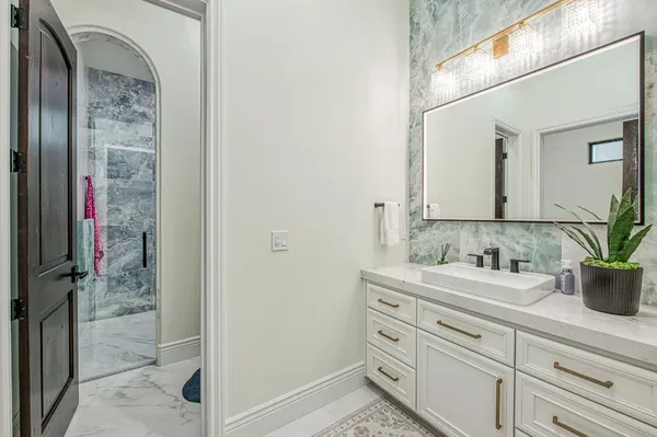 $5,500,000 | 3729 East Queens Court, Clovis, CA 93619