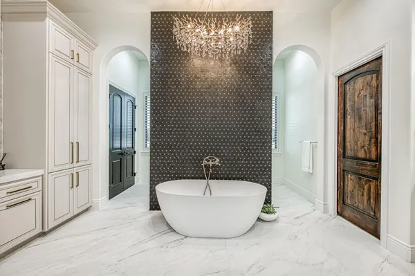 $5,500,000 | 3729 East Queens Court, Clovis, CA 93619