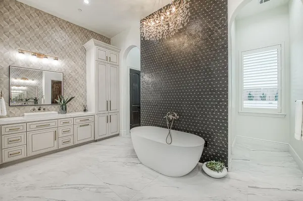 $5,500,000 | 3729 East Queens Court, Clovis, CA 93619