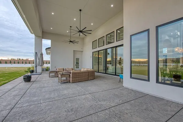 $5,500,000 | 3729 East Queens Court, Clovis, CA 93619