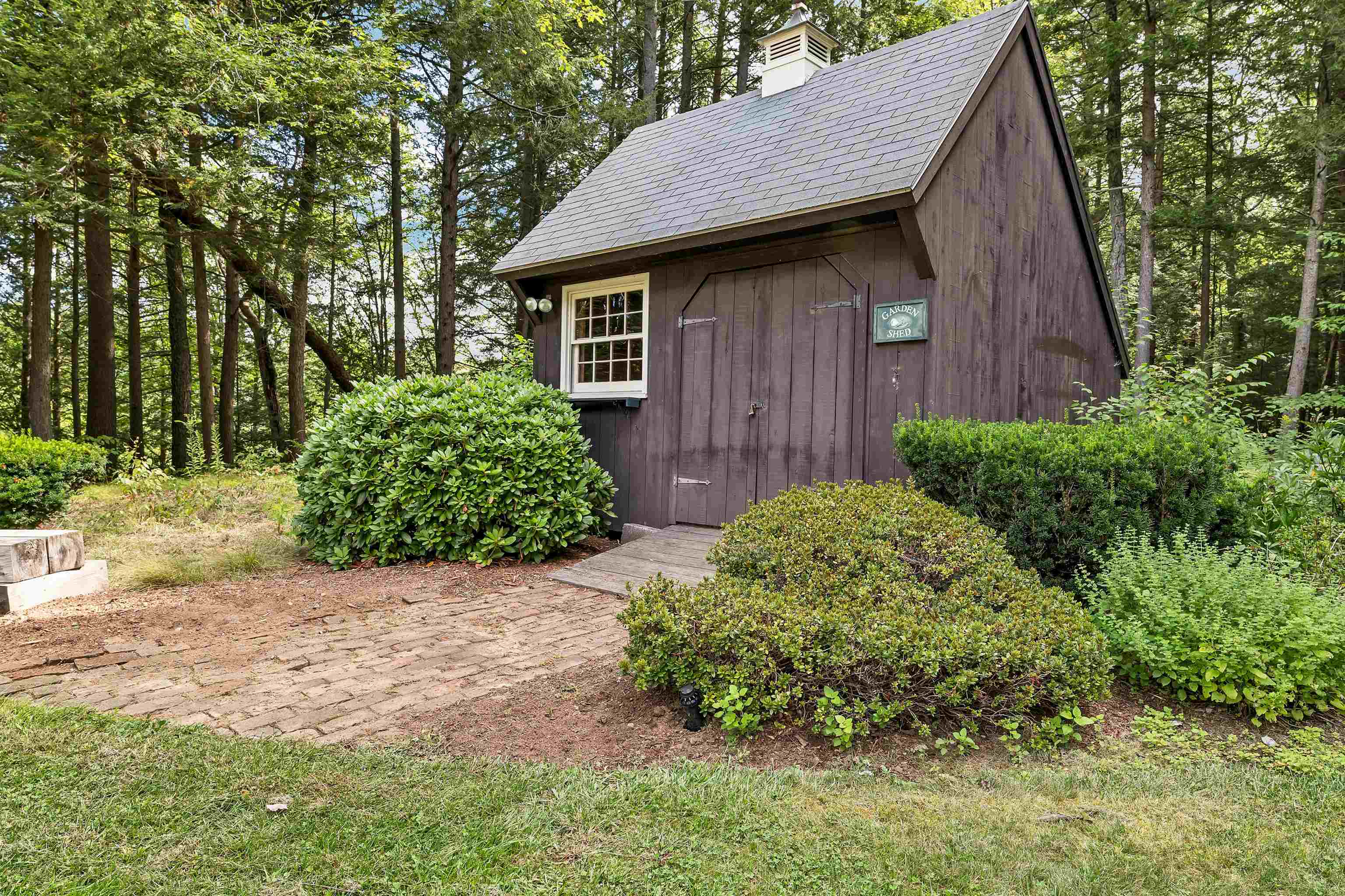 136 Cross Road Chesterfield, NH 03466 - Photo 37 of 47