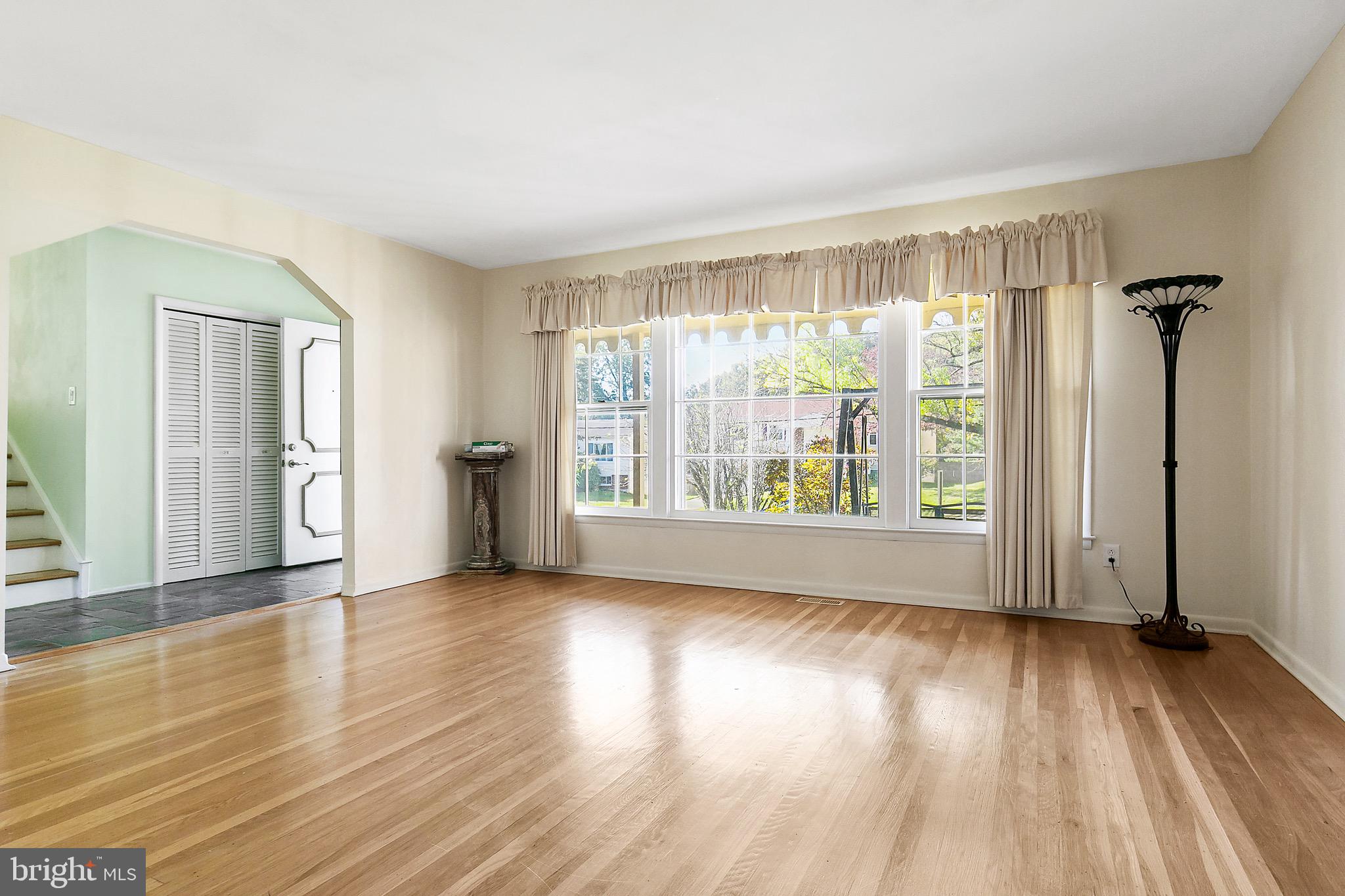 23 Clemson Road Cherry Hill, NJ 08034 - Photo 2 of 17