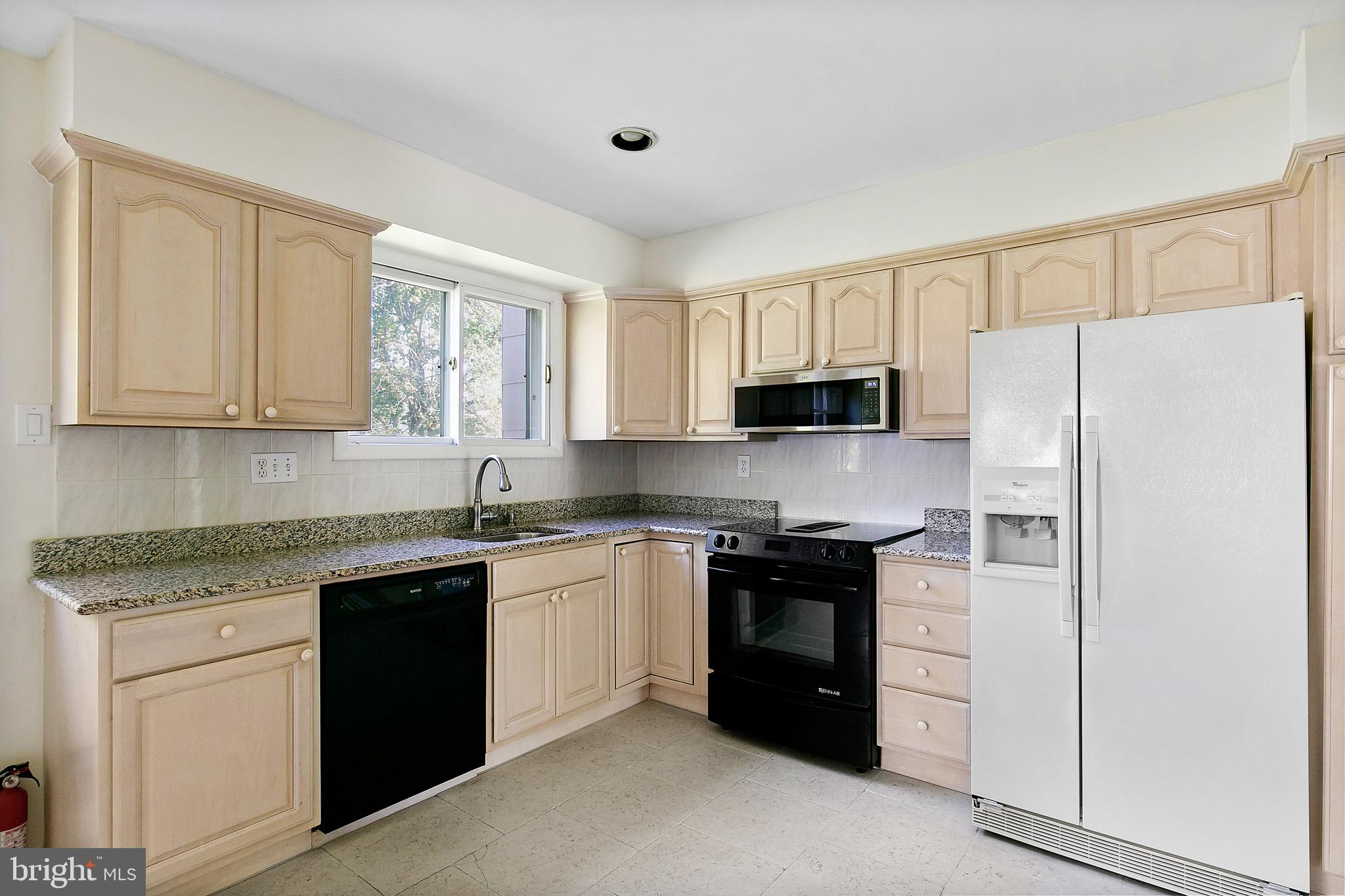 23 Clemson Road Cherry Hill, NJ 08034 - Photo 5 of 17