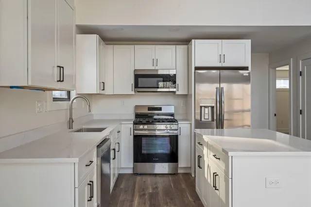 $775,000 | 39 Dumont Circle, Bethel, ME 04217