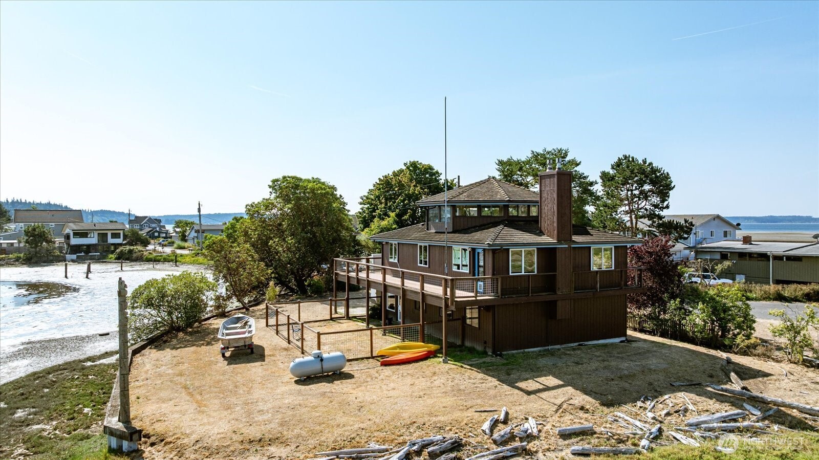 2385 Sunlight Beach Road Clinton, WA 98236 - Photo 34 of 39 Gallery Image 34