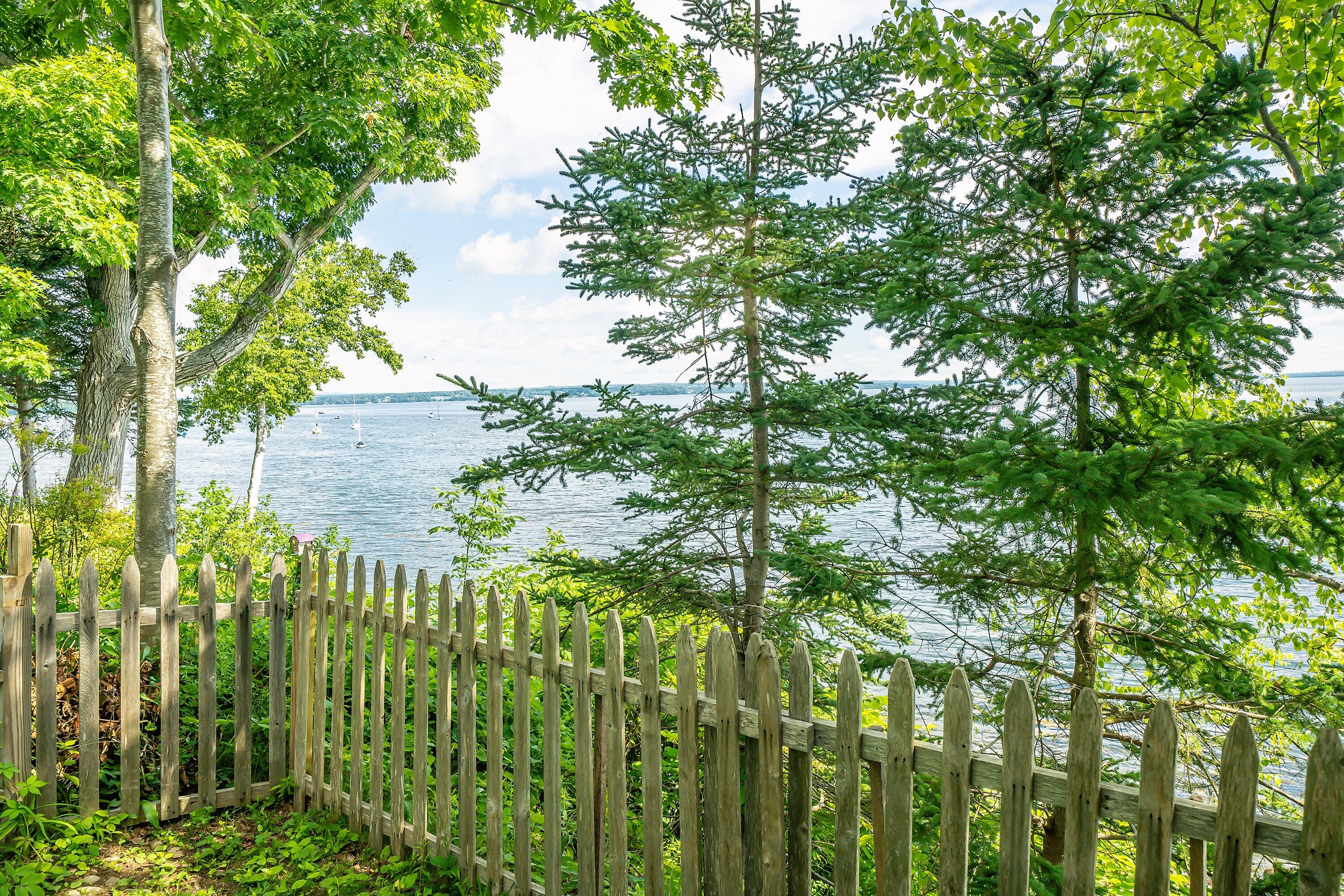754 Shore Road Northport, ME 04849 - Photo 27 of 30 754 Shore Fence.1 (2)