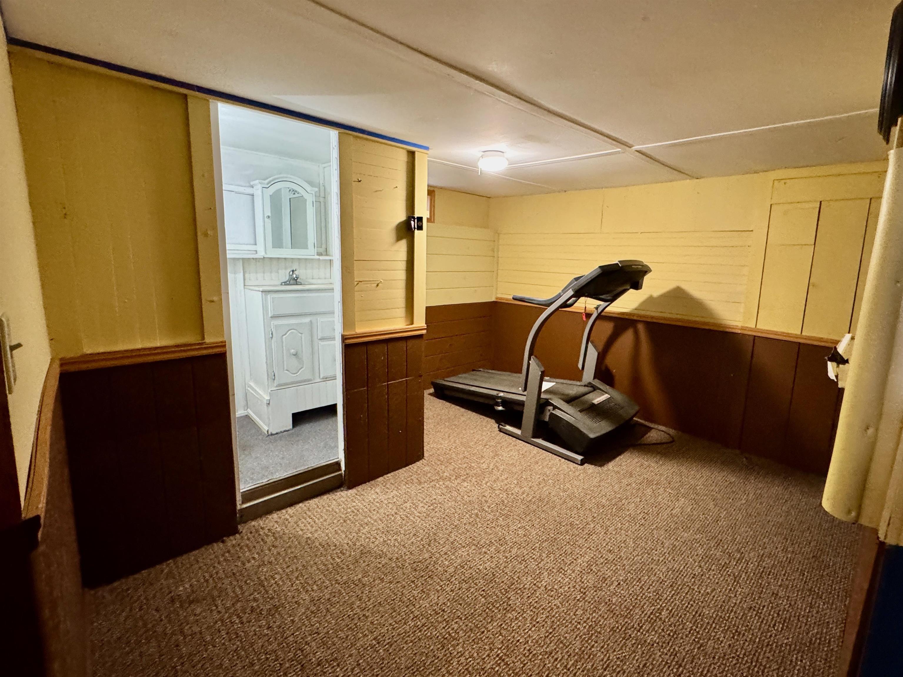 2 Pine Road Bennington, VT 05201 - Photo 31 of 38