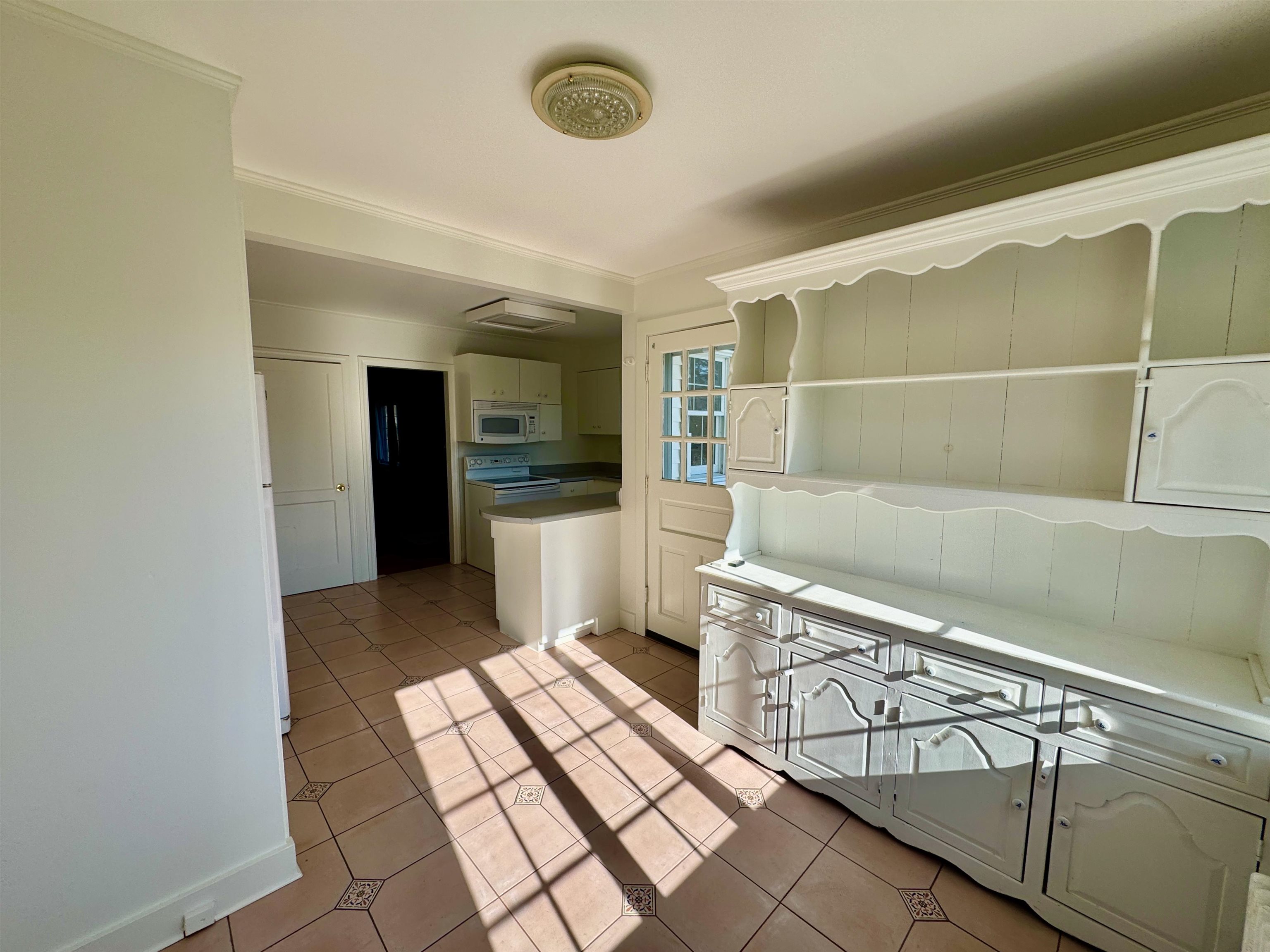 2 Pine Road Bennington, VT 05201 - Photo 7 of 38