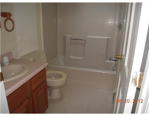 38 Old Portland Road North Waterboro, ME 04061 - Photo 6 of 10 Bathroom.