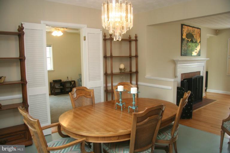 1707 Donald Place Silver Spring, MD 20902 - Photo 2 of 30 Dining Room