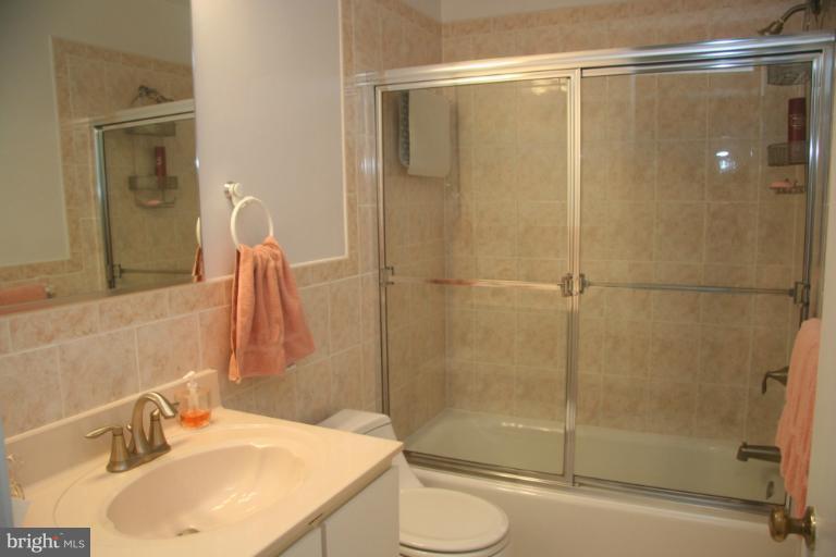 1707 Donald Place Silver Spring, MD 20902 - Photo 6 of 30 Bath