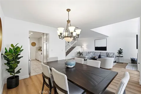 $650,000 | 18130 Andrea Circle North, Unit 4, Northridge, CA 91325