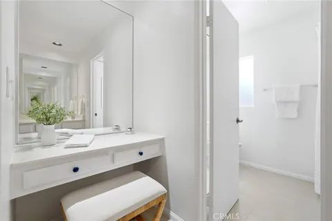 $650,000 | 18130 Andrea Circle North, Unit 4, Northridge, CA 91325