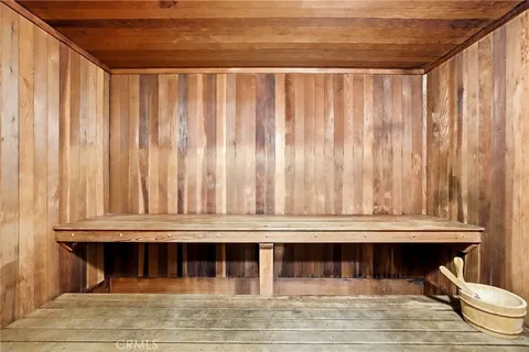 $650,000 | 18130 Andrea Circle North, Unit 4, Northridge, CA 91325