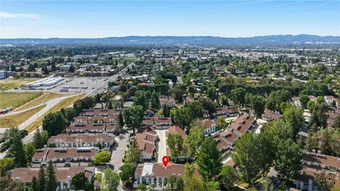 $650,000 | 18130 Andrea Circle North, Unit 4, Northridge, CA 91325