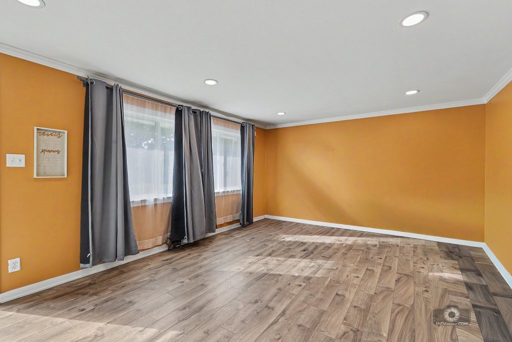 2522 Von Esch Road Joliet, IL 60431 - Photo 4 of 21