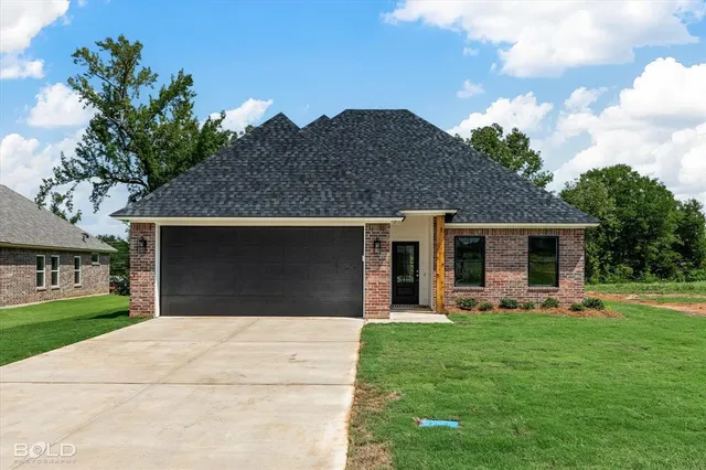 $259,900 | 5862 Northwood Oaks Drive, Shreveport, LA 71107