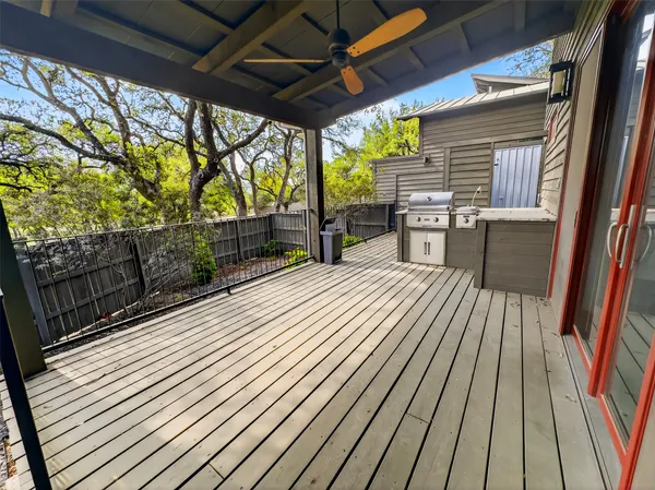 $1,600 | 2113 Barbaro Way, Unit 17, Spicewood, TX 78669
