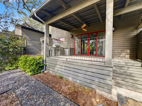 $1,600 | 2113 Barbaro Way, Unit 17, Spicewood, TX 78669