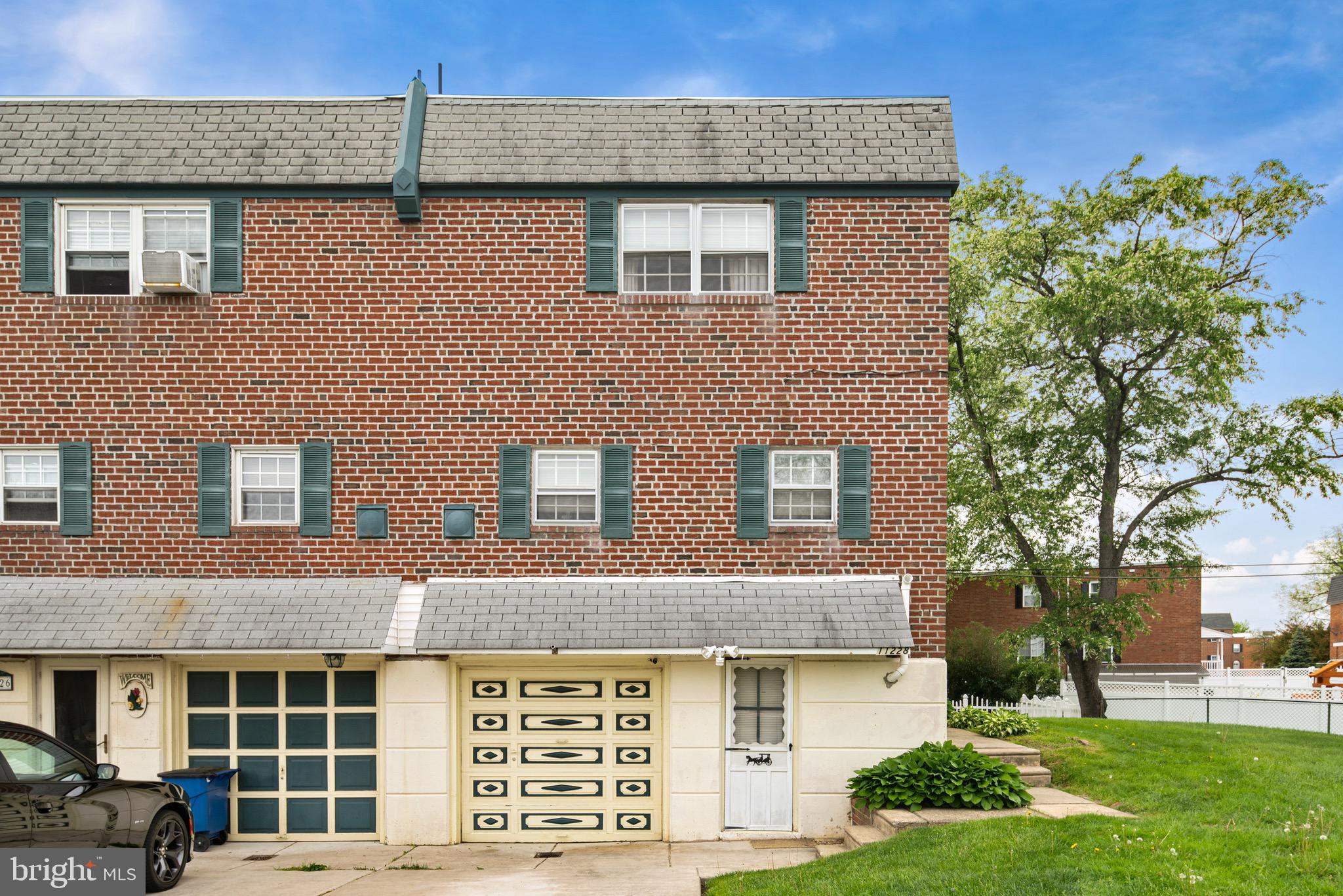 11228 Lockart Road Philadelphia, PA 19116 - Photo 1 of 31 Gallery Image 1