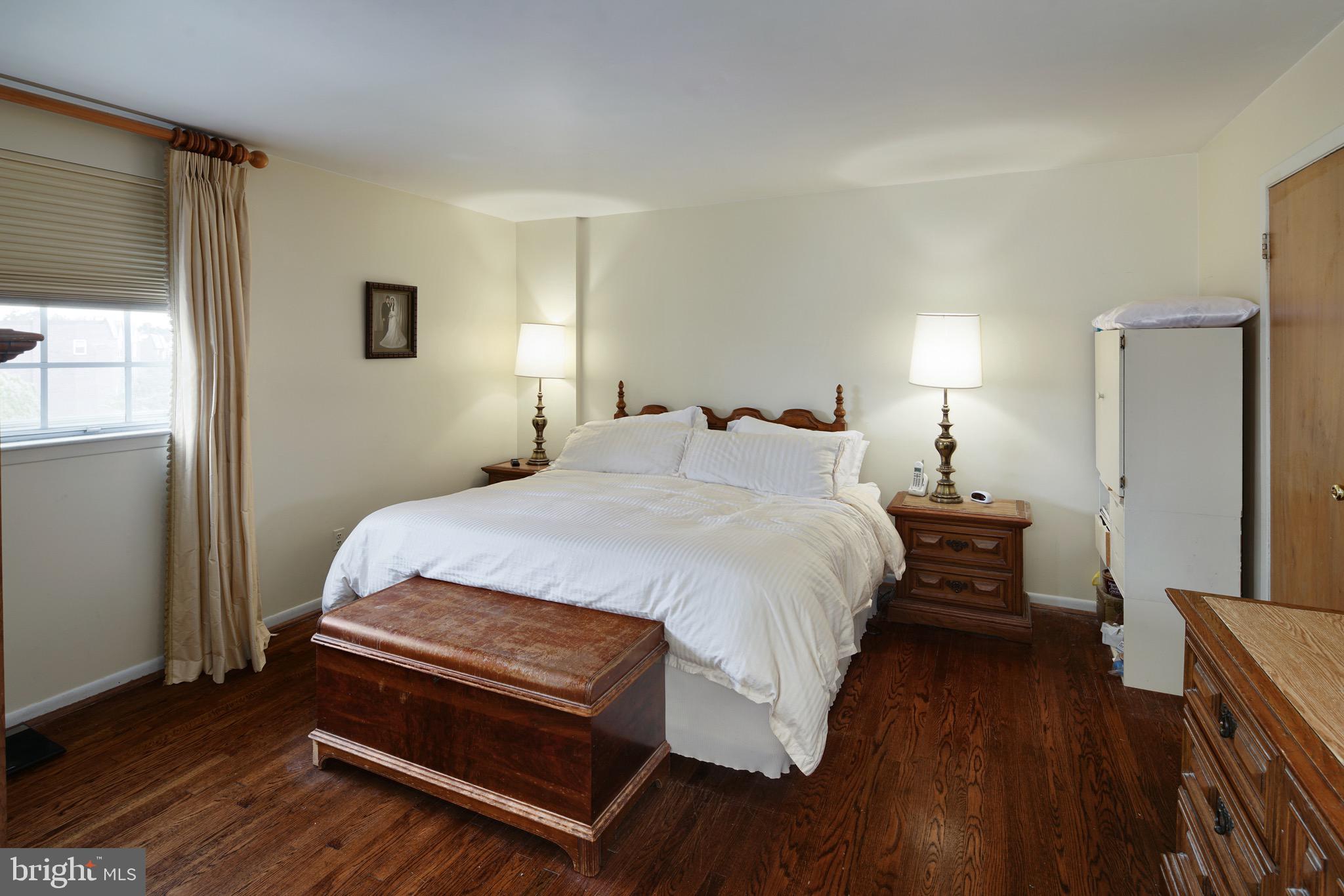 11228 Lockart Road Philadelphia, PA 19116 - Photo 16 of 31 Gallery Image 16