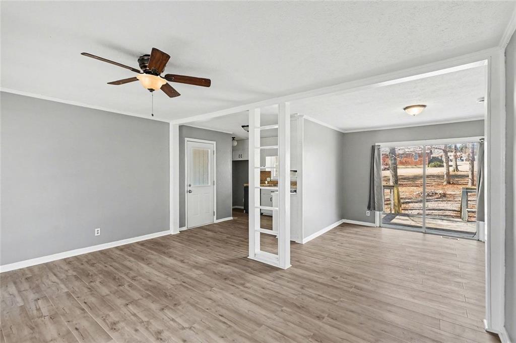 215 Lakeview Drive Temple, GA 30179 - Photo 9 of 30