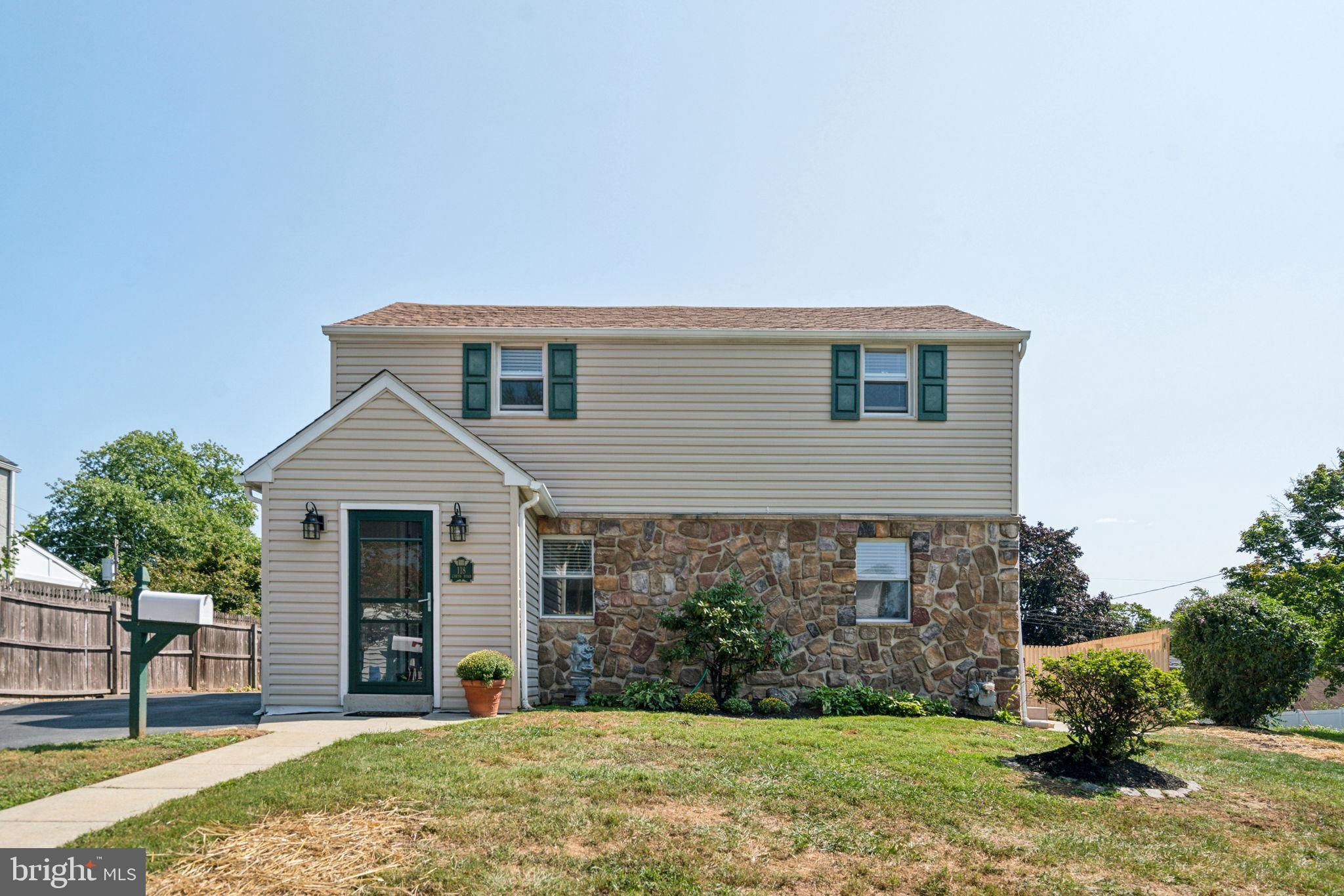 118 Garth Road Oreland, PA 19075 - Photo 2 of 84 Gallery Image 2