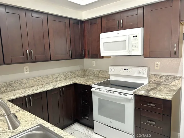 $2,200 | 59 Country Mile Road, Pomona, CA 91766