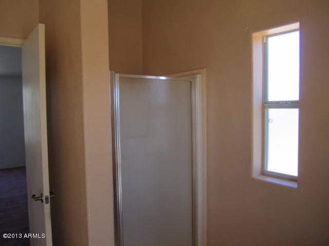 655 Sharon Road Chino Valley, AZ 86323 - Photo 19 of 25 023-269373-master bath 2