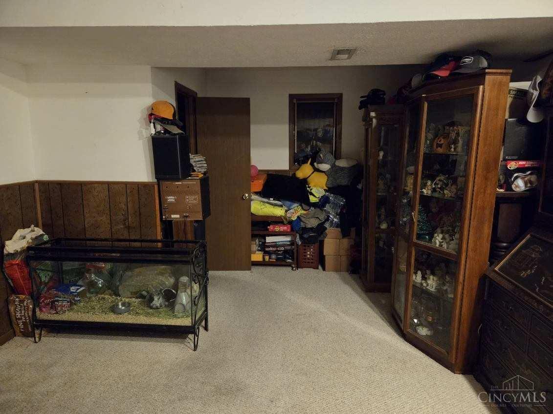 6090 Werk Road Cincinnati, OH 45248 - Photo 28 of 62
