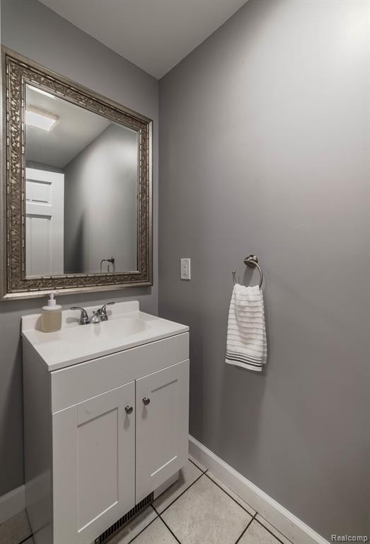 46555 Dequindre Road Rochester Hills, MI 48307 - Photo 53 of 67