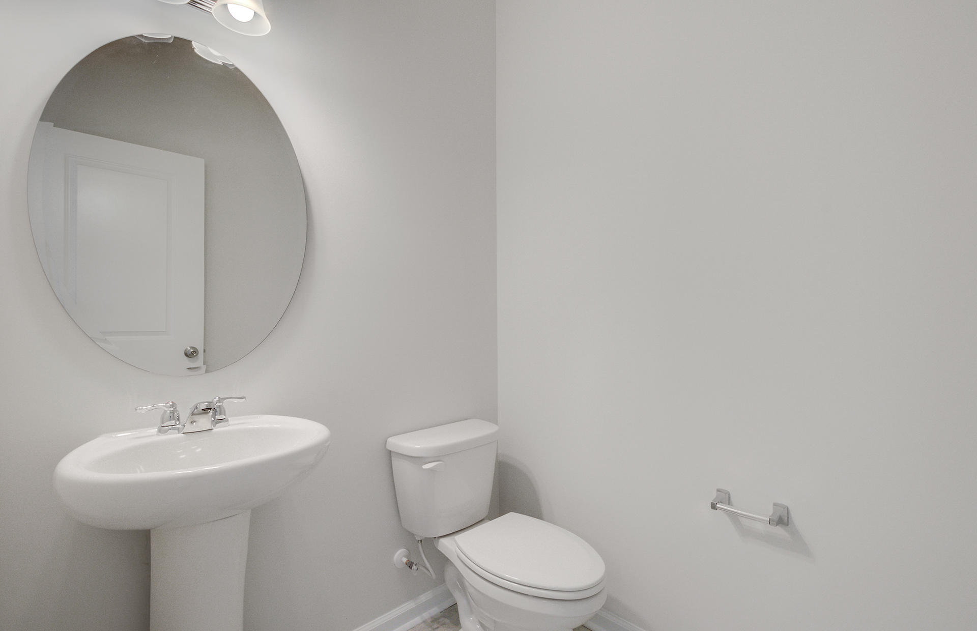 163 Hayworth Road Summerville, SC 29486 - Photo 21 of 39 Half bath