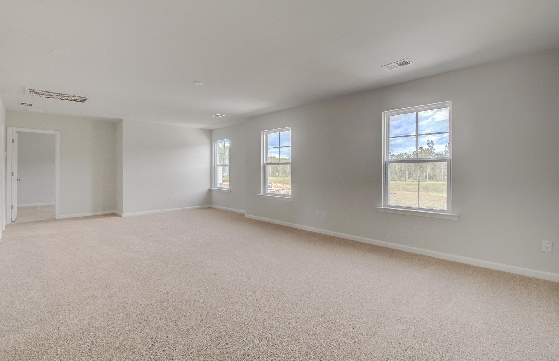 163 Hayworth Road Summerville, SC 29486 - Photo 23 of 39 Huge loft