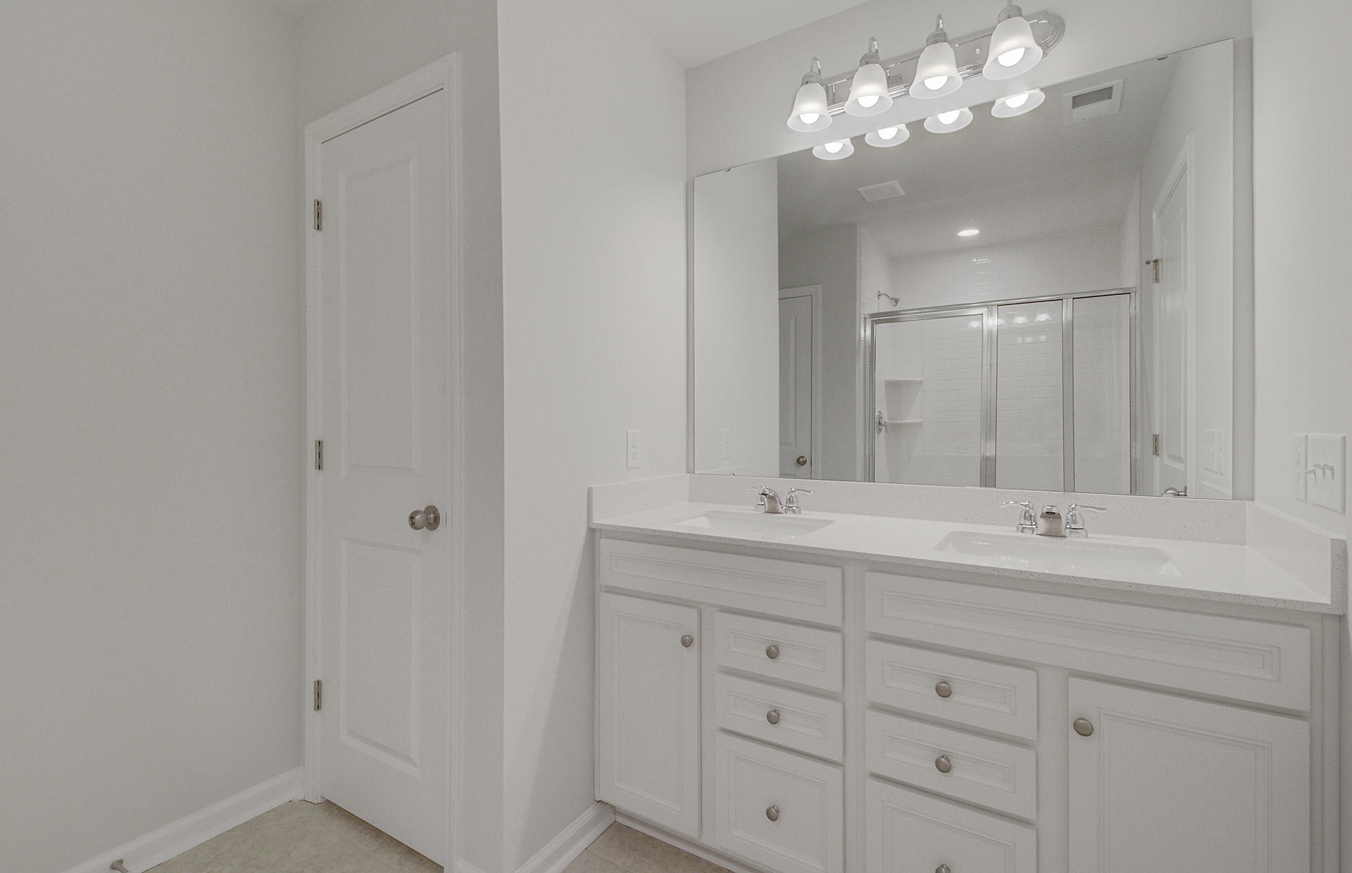 163 Hayworth Road Summerville, SC 29486 - Photo 29 of 39 Master bath