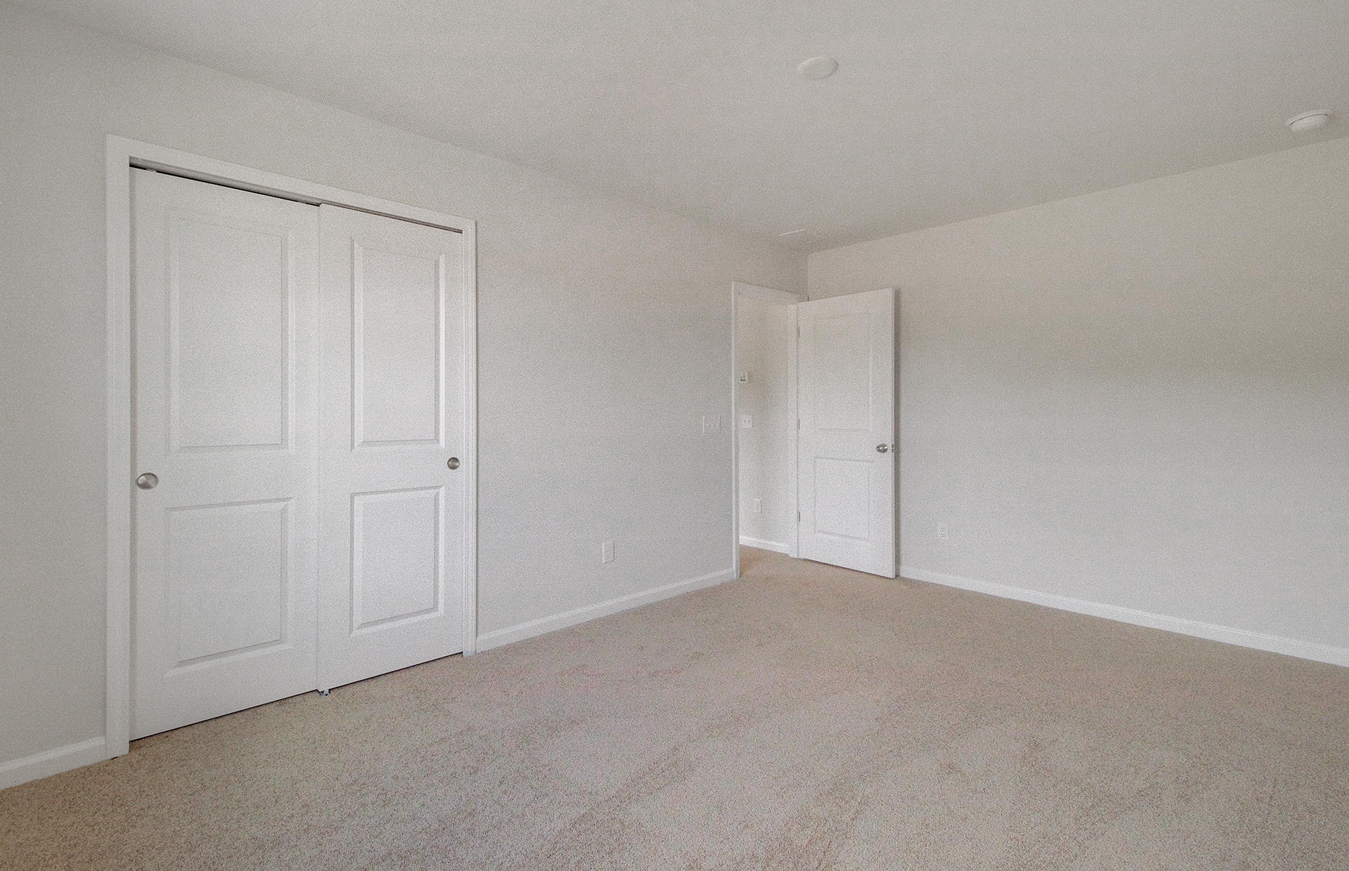 163 Hayworth Road Summerville, SC 29486 - Photo 34 of 39 Bedroom 3