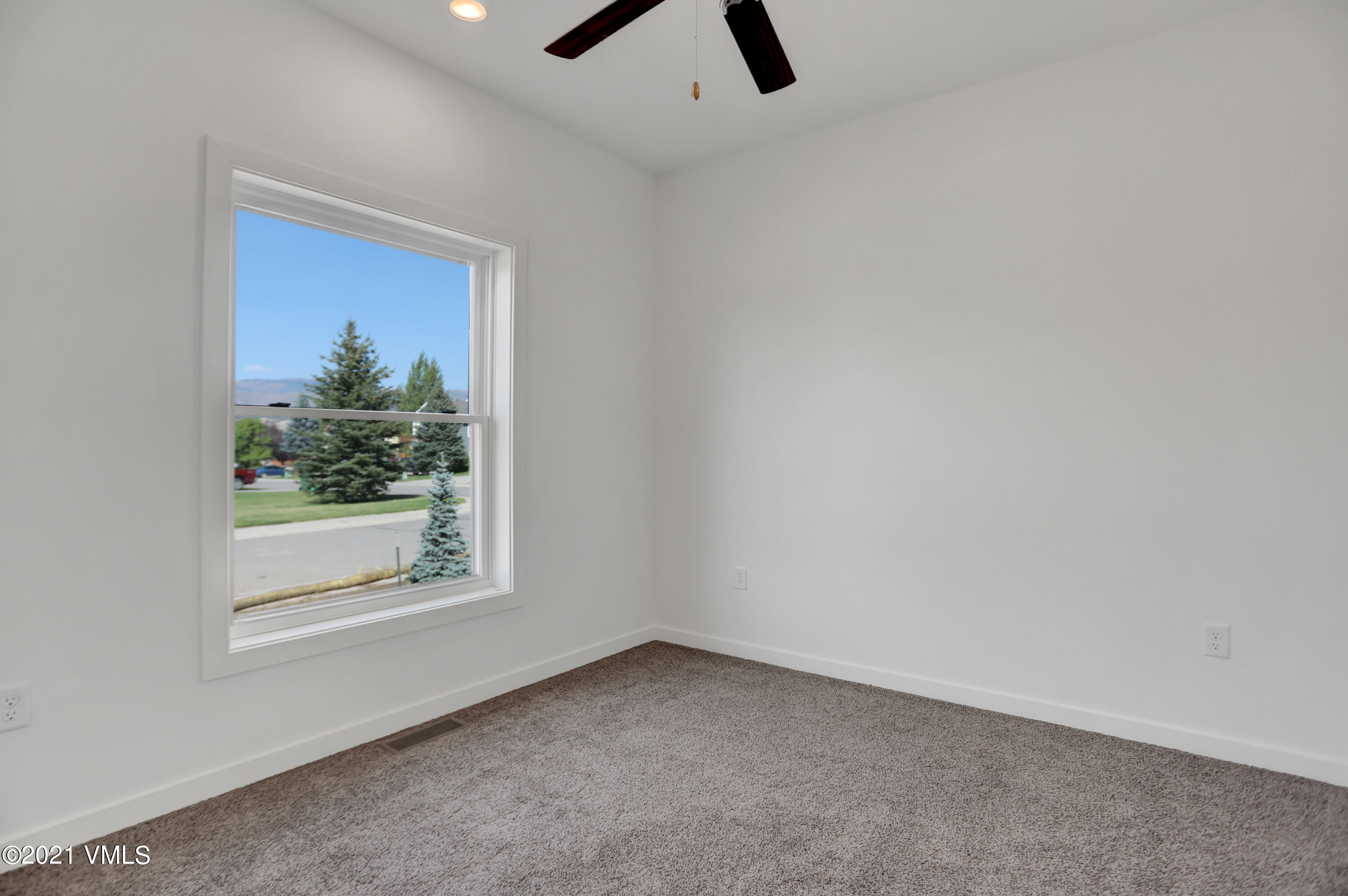 274 Bowie Road Gypsum, CO 81637 - Photo 30 of 45 Bedroom 1(2)
