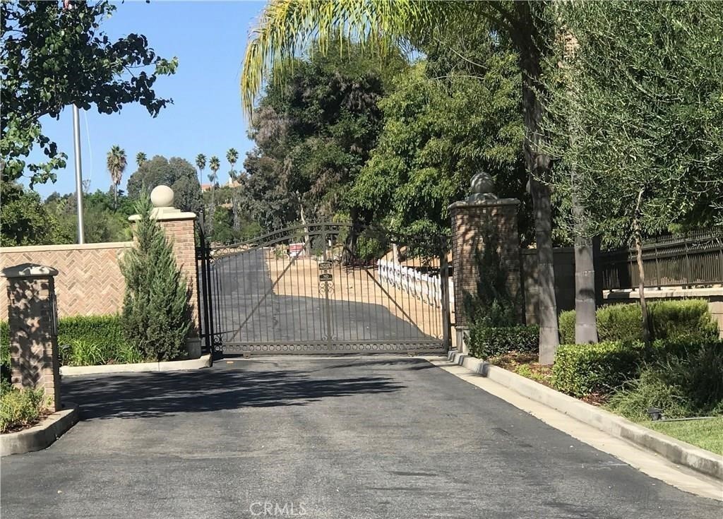 38538 Martin Ranch Road Temecula, CA 92592 - Photo 2 of 8