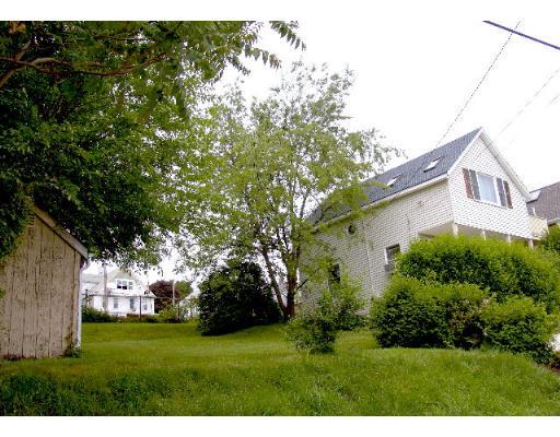 9 Hillside Road Hull, MA 02045 - Photo 8 of 12 Gallery Image 8