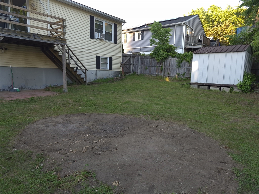 865 Wilbraham Road Springfield, MA 01109 - Photo 18 of 21