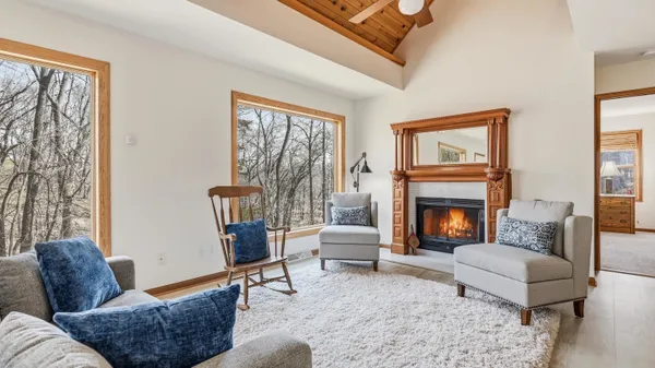 $424,900 | 42 Shorewood Drive, Galena, IL 61036