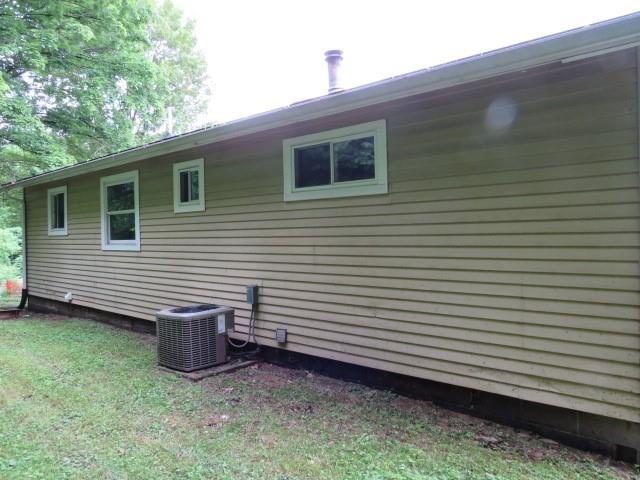 21 Daisytown Road Brownsville, PA 15417 - Photo 27 of 31 a view of a back yard of the house