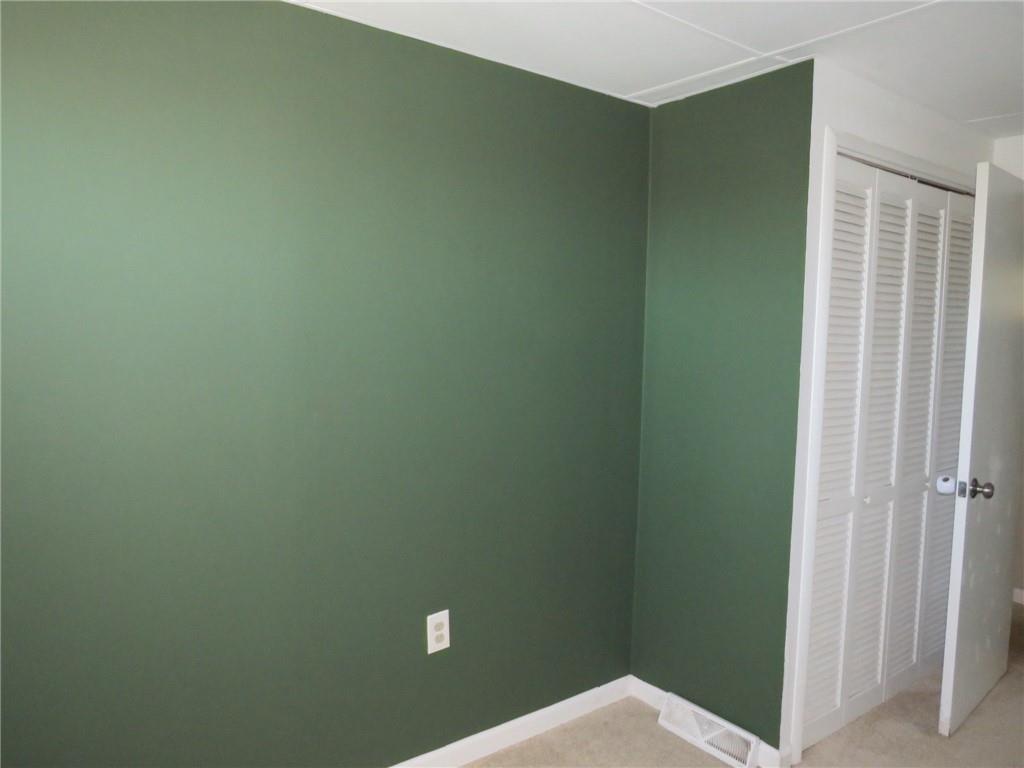 21 Daisytown Road Brownsville, PA 15417 - Photo 10 of 31 a view of bathroom