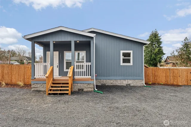 $325,000 | 1257 Southwest Elzina Street, Chehalis, WA 98532