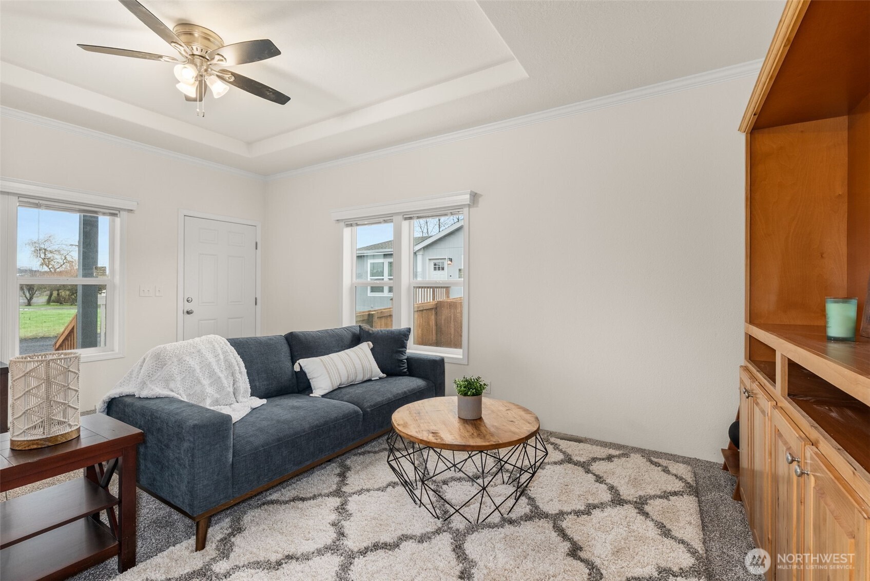 1257 Southwest Elzina Street Chehalis, WA 98532 - Photo 12 of 28 a living room with furniture and a table